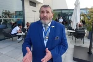 Políticos no son conscientes del daño de sus palabras