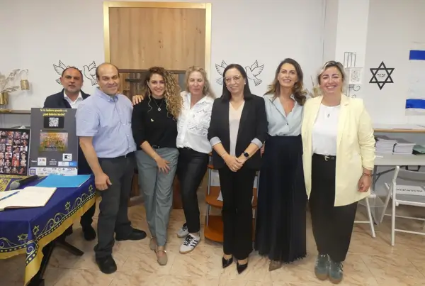 Colectivos judíos y asociaciones de amistad recordaron el 7-O en varias ciudades españolas 3 7 O Segundo Aniversario Valencia 3