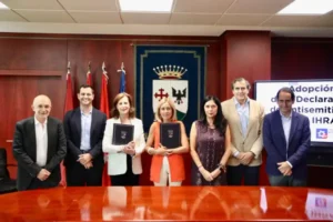 Inicio 33 Alcobendas se suma a la lucha institucional contra el antisemitismo y se adhiere a la declaración de la IHRA