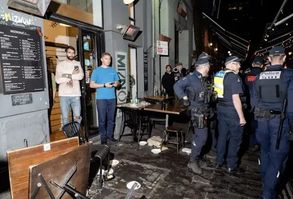 Tres ataques, entre ellos uno a una sinagoga, sacuden a la comunidad judía de Melbourne 2 Australia 2