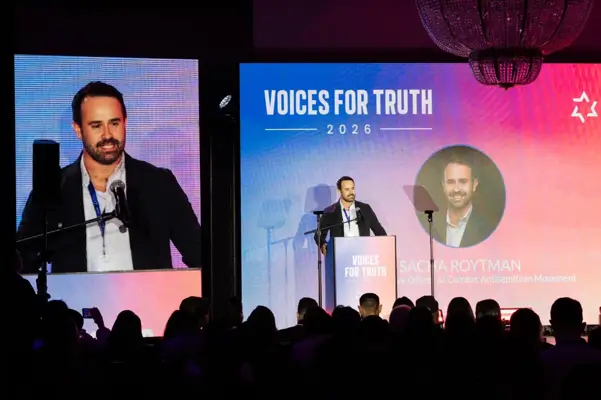 CAM reunió en Miami a influencers con más de 100 millones de seguidores para combatir el antisemitismo 1 CAM Sacha Roytman
