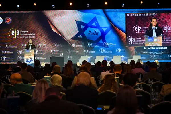 Europa debe declarar seis meses de emergencia para frenar el antisemitismo, advierte el presidente de EJA 2 Cracovia EJA 1