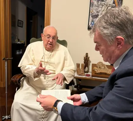 "Sánchez no inventó nada. En la Edad Media reyes ya utilizaban el antisemitismo y a los judíos como bode expiatorio" 7 Cymerman 3 papa