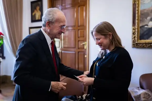 La embajadora en funciones de Israel visitó Málaga y se reunió con el alcalde De la Torre Prados