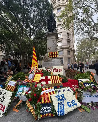 La comunidad judía participa por primera vez en la ofrenda de la Diada de Cataluña 3 Diada 2025 3