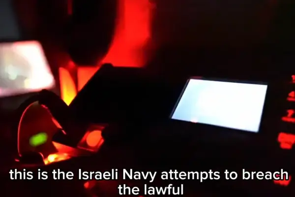 Fuerzas navales israelíes interceptan la Flotilla rumbo a Gaza a más de 1.000 km de distancia, cerca de Creta