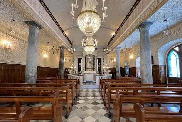 Foto de una sinagoga en Gibraltar