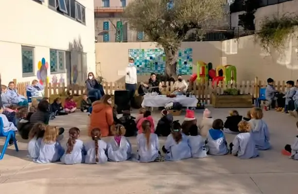 Messer: Colegio Hatikva Barcelona
