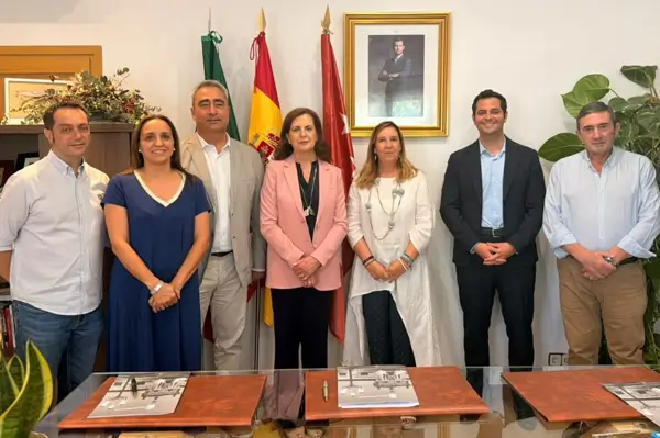 Hoyo de Manzanares adopta la definición de la IHRA y reafirma su compromiso en la lucha contra el antisemitismo 3 Hoyo de Manzanares 4