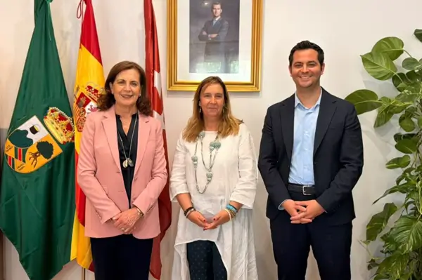 Hoyo de Manzanares adopta la definición de la IHRA y reafirma su compromiso en la lucha contra el antisemitismo 2 Hoyo de Manzanares
