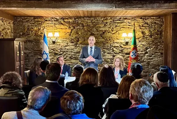 Bnei Brit Portugal lanza un libro por los derechos de los niños judíos
