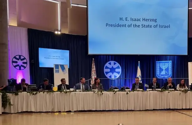 El derecho de Israel a existir marca la conferencia de Jerusalén sobre antisemitismo 2 IHRA hERZOG