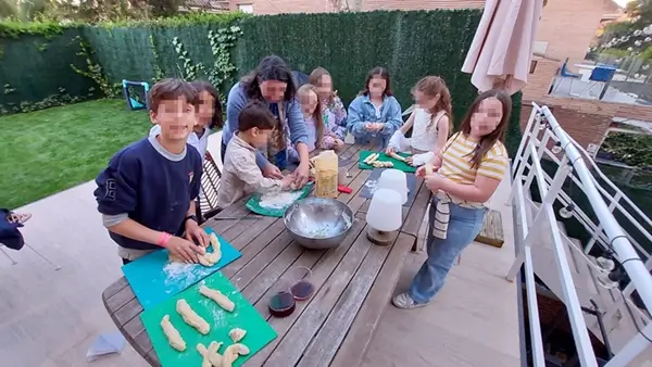 Jalot para un Shabat familiar en el curso de bar/bat mitzva de la ICM