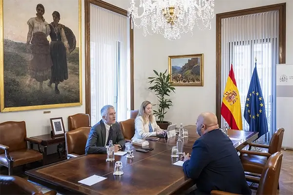 El presidente de la FCJE se reúne con Marlaska para abordar el aumento del antisemitismo 1 Marlaska