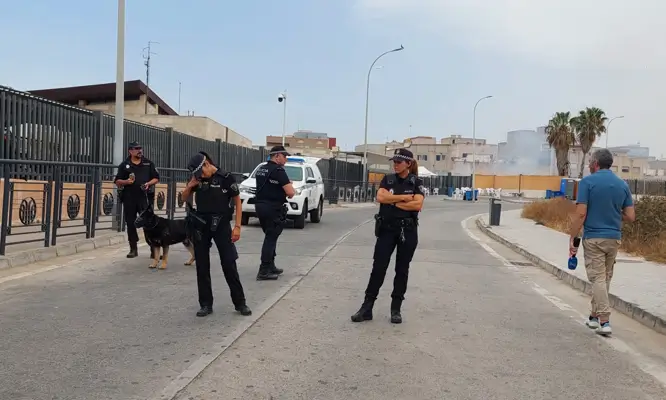 Ceuta y Melilla: Las fronteras más frágiles de Europa que albergan las dos primeras comunidades judías de España 3 Melilla 2 Frontera de Beni Enzar