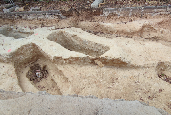 Emergen 39 tumbas del antiguo cementerio judío de Montjuïc en Barcelona