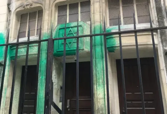 Ataque antisemita en París, 31.5.25