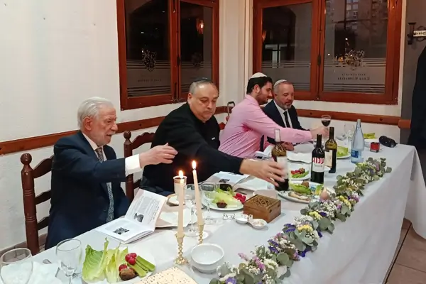 Valencia acogió una nueva edición de la cena de Pésaj como espacio de encuentro interreligioso 3 Pesaj Amistad Judeo Cristiana Valencia 3