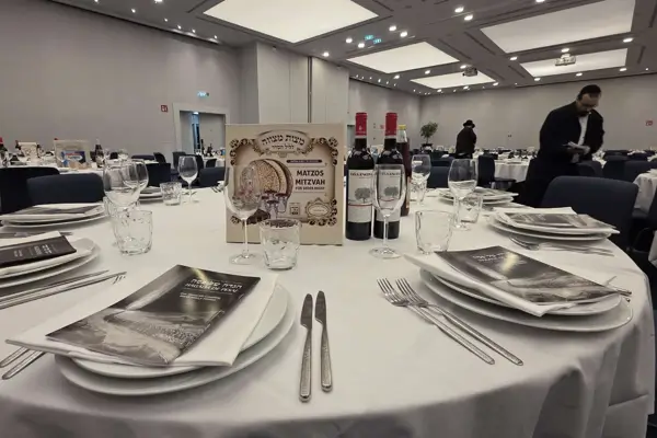 Jabad celebró Pésaj en España con unos 2.000 participantes, en una muestra de resiliencia y libertad 1 Pesaj Seder Jabad Barcelona