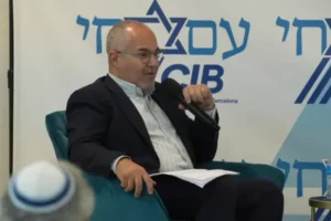 Solo una lista, encabezada por Raymond Forado, concurrirá a las elecciones en la Comunidad Judía de Barcelona