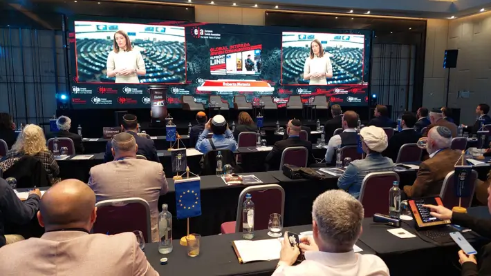 Europa ante una prueba decisiva: proteger a sus comunidades judías del antisemitismo o fallarse a sí misma 3 Roberta Metzola presidenta del Parlamento Europeo