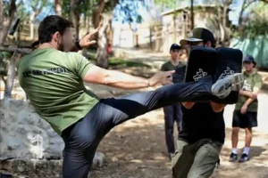 Taller de autodefensa y resiliencia para proteger la identidad y fortalecer la comunidad judía