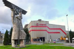 La Policía registra Sidenor en el marco de una investigación judicial por la venta de acero a la israelí IMI