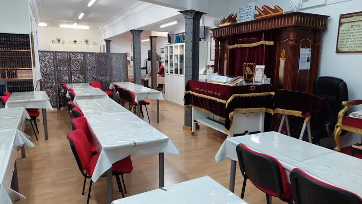 El "Rabinato Principal de Sefarad" designa a Meyer Simón Bar-Hen como Sinagoga Bet David Barcelona Rabinato Bar Hen Bar Jen