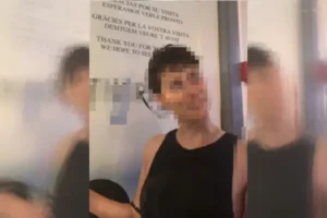 Denuncian la expulsión de una pareja judía de un spa en Barcelona por llevar una estrella de David