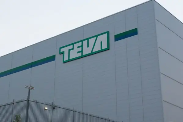 El Gobierno de Asturias pone fin a sus compras a la farmacéutica israelí Teva pero deja expirar los contratos