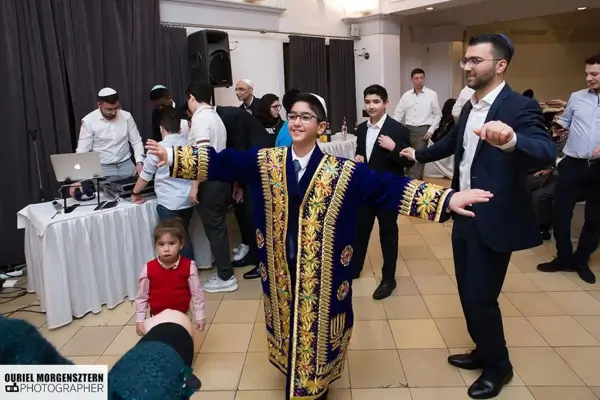 "Rendezvous en Viena": la vida judía a través del lente de Ouriel Morgensztern