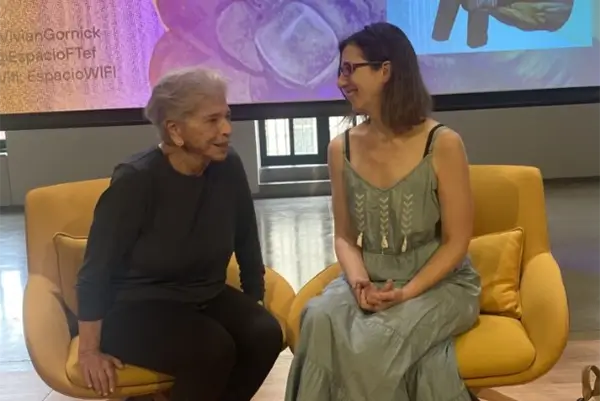 "La vida es trabajo, y sólo después es amor"