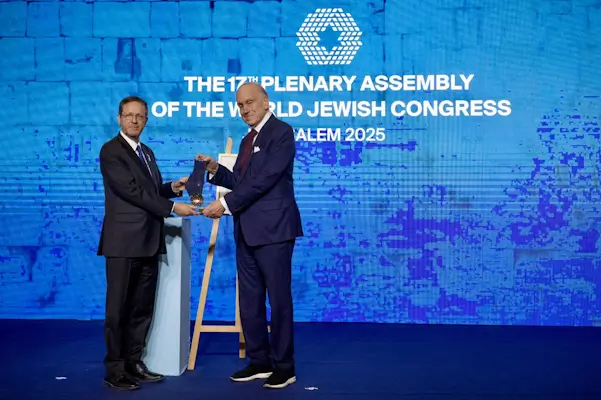 Lauder revalidado como presidente del WJC en asamblea en Jerusalén 1 WJC 2