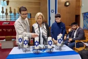 Los judíos de Madrid conmemoran Yom Hashoá a la sombra de la peor ola de antisemitismo en décadas