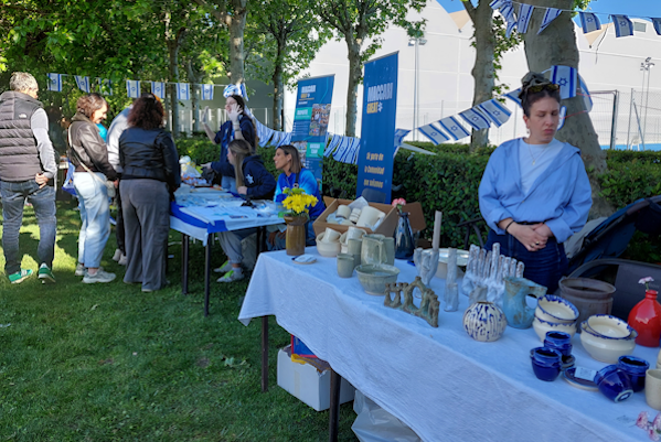 Más de 500 personas en segunda fiesta de Yom HaAtzmaut en Madrid 2 Mercadillo de Yom HaAtzmaut en la fiesta celebrada este domingo en Madrid